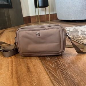 lululemon athletica Fawn Brown Crossbody Camera Bag 2L